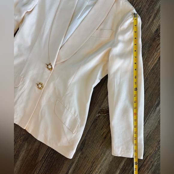 Private Label By Events Silk Single-Breasted Cream Blazer Size 12 Ornate Buttons - Picture 7 of 15